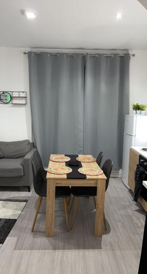 Appartement Moderne Refait A Neuf Proximite Centre Ville Et Plage Coudekerque-Branche Eksteriør billede