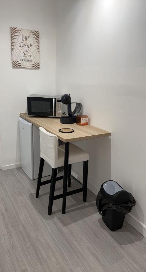 Appartement Moderne Refait A Neuf Proximite Centre Ville Et Plage Coudekerque-Branche Eksteriør billede