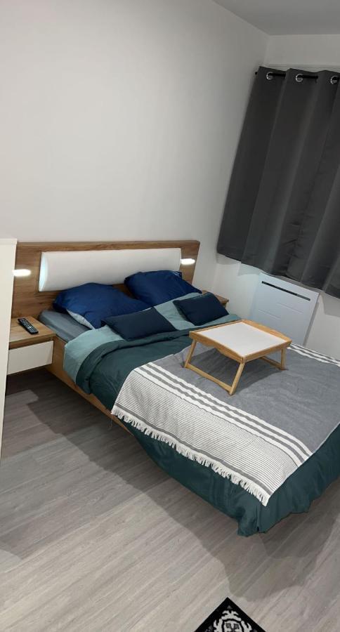 Appartement Moderne Refait A Neuf Proximite Centre Ville Et Plage Coudekerque-Branche Eksteriør billede